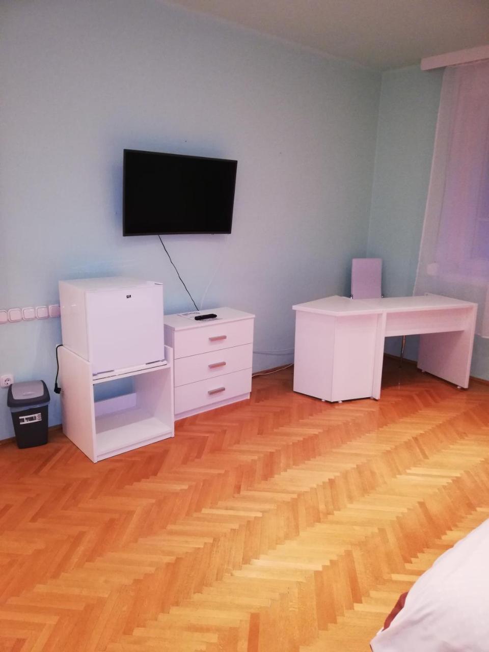 Bed and Breakfast Pero Panzio Debrecen Exterior foto